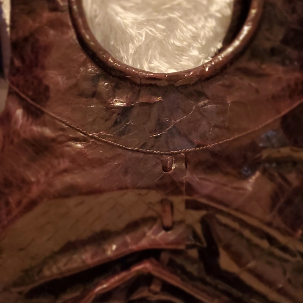Purse - Picture 2 of 4